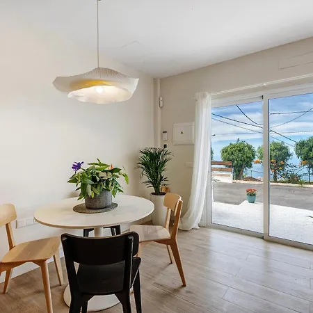 Loft The Pa Адехе