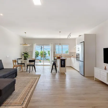 Loft The Pa Апартаменти Адехе