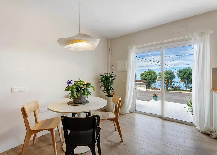 Loft The Pa Адехе